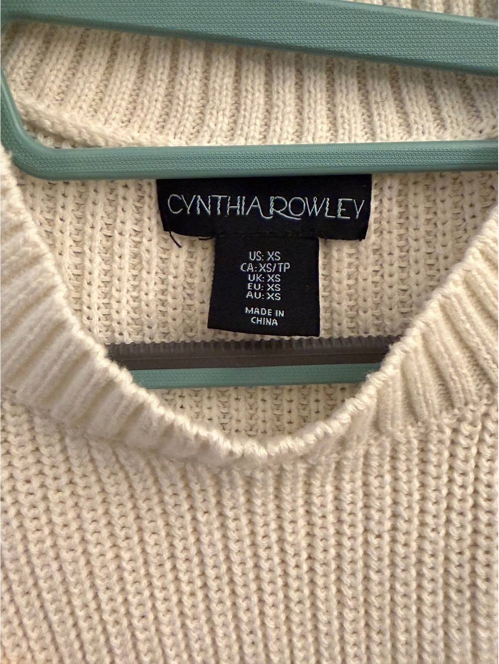 Cynthia Rowley cream sweater with lemon appliques - Picture 2 of 3